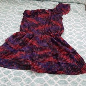 The limited one shoulder dress